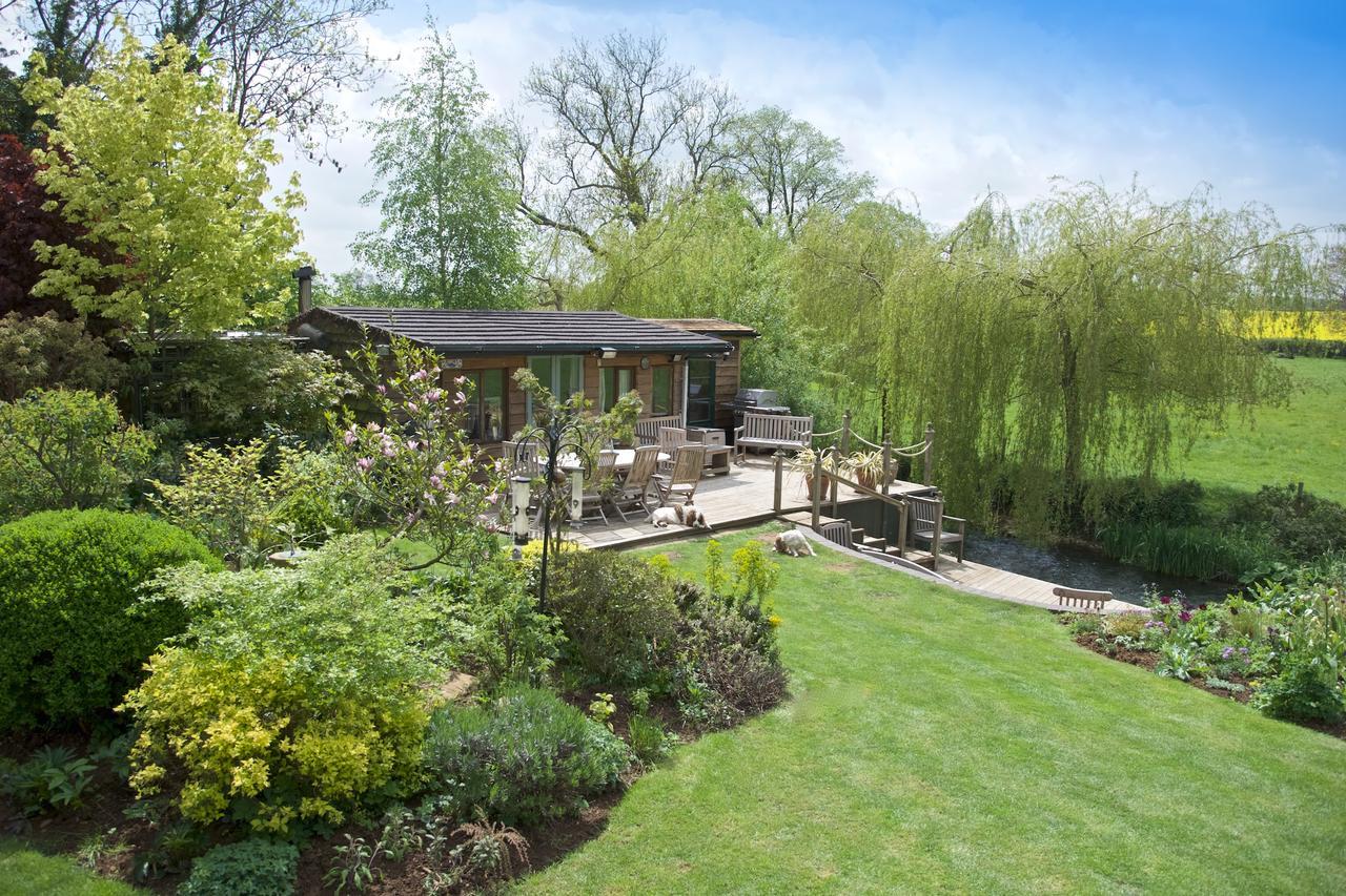 Bridge Cottage Bed And Breakfast Peterborough Dış mekan fotoğraf