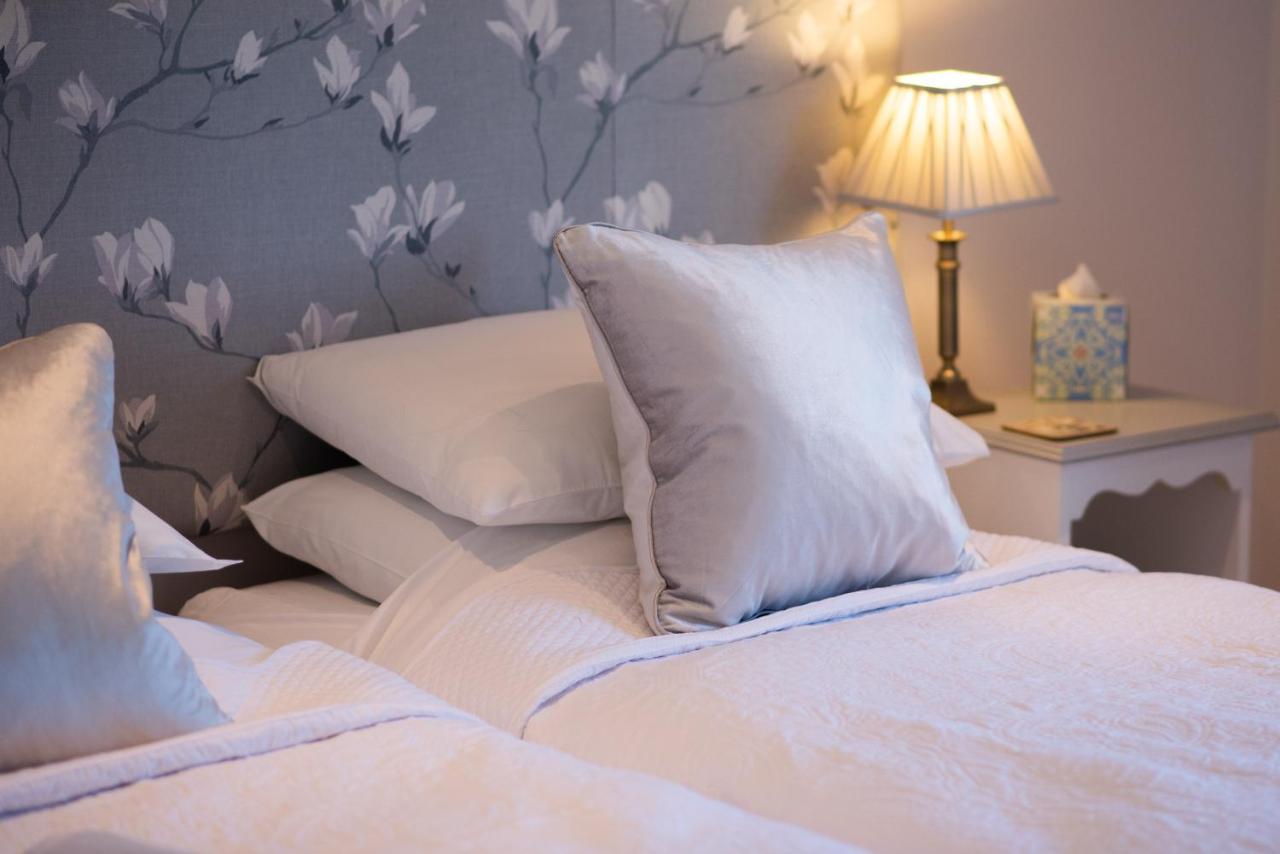 Bridge Cottage Bed And Breakfast Peterborough Dış mekan fotoğraf